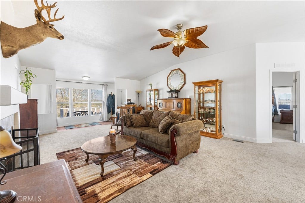 9890 Sue Ave, Rosamond, CA 93560
