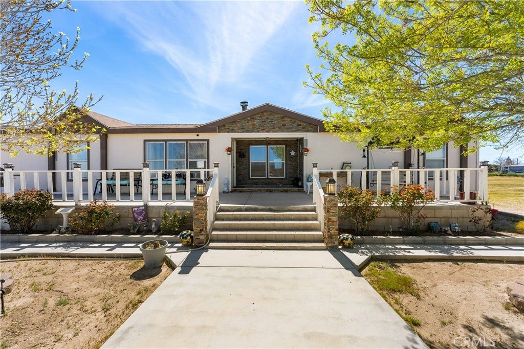 9890 Sue Ave, Rosamond, CA 93560