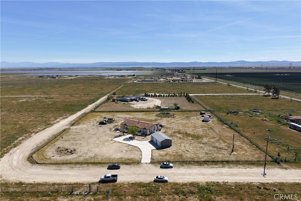 9890 Sue Ave, Rosamond, CA 93560