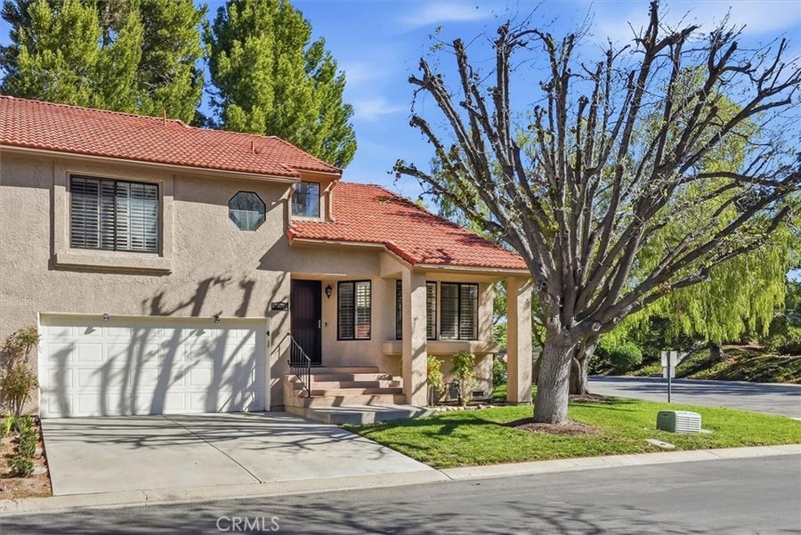 Property photo for 26389 Rainbow Glen Drive, Newhall, CA
