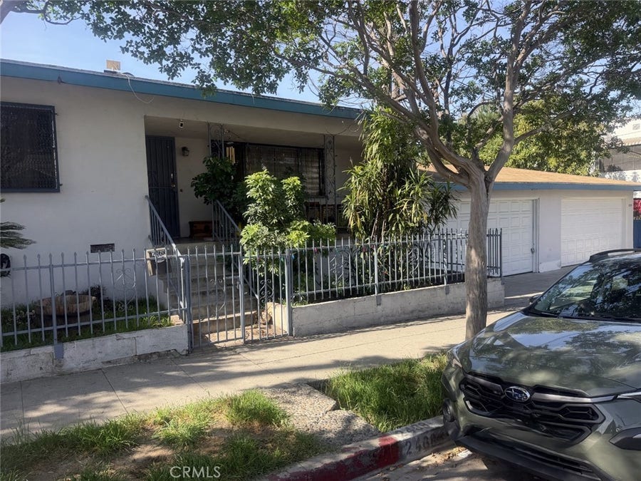 Property photo for 2468 W Avenue 32, Los Angeles, CA