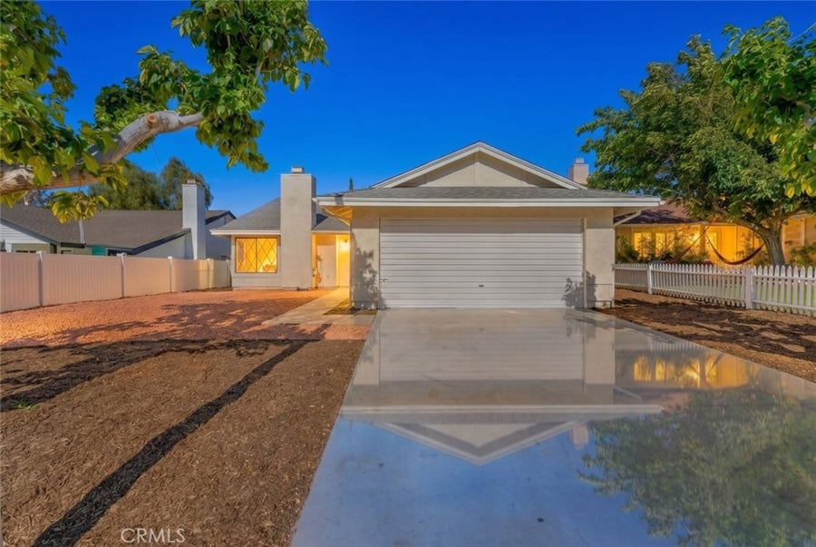 Property photo for 36620 Ramona Road, Palmdale, CA