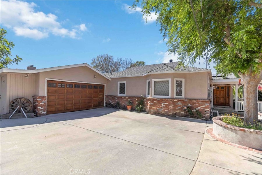 Property photo for 10457 Variel Avenue, Chatsworth, CA