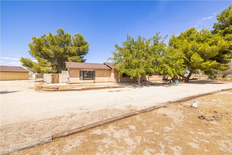 Property photo for 38617 95th Street E, Palmdale, CA