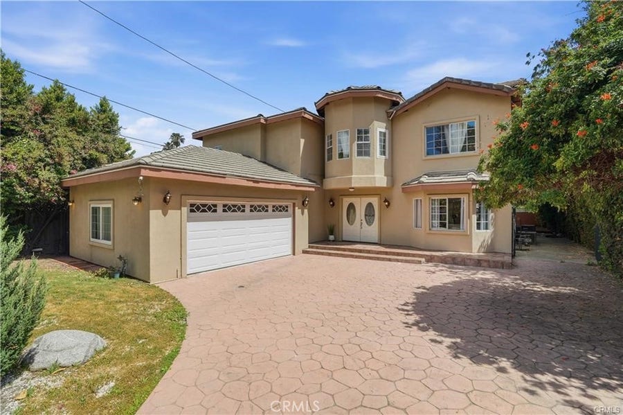Property photo for 5224 Woodlake, Woodland Hills, CA