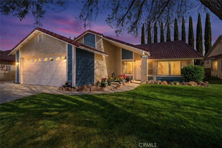 Property photo for 3329 W Avenue J3, Lancaster, CA