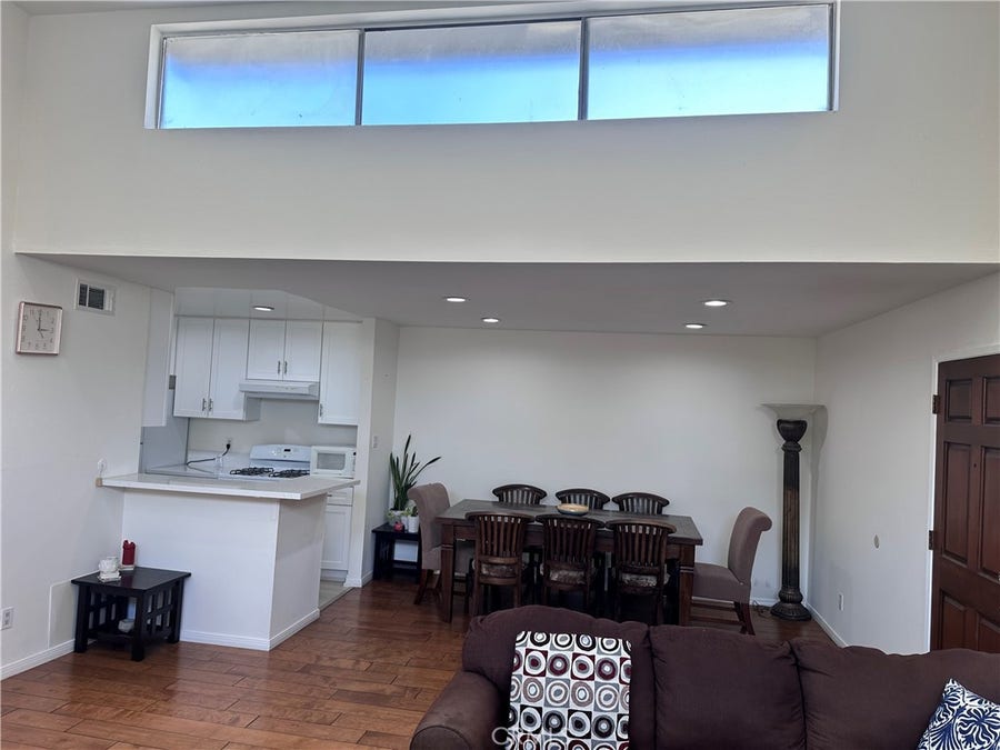 Property photo for 5700 Etiwanda, #264, Tarzana, CA