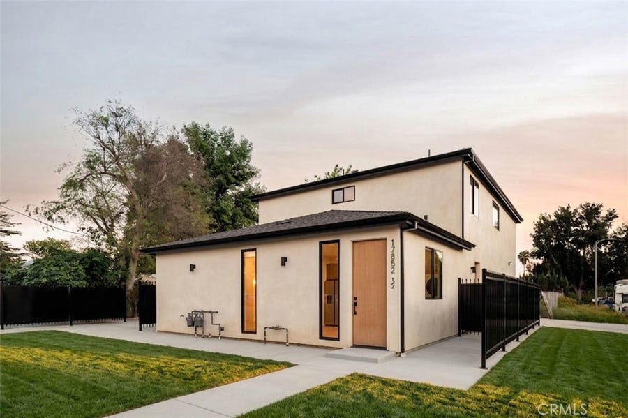 Property photo for 17852 Saticoy Street, Reseda, CA