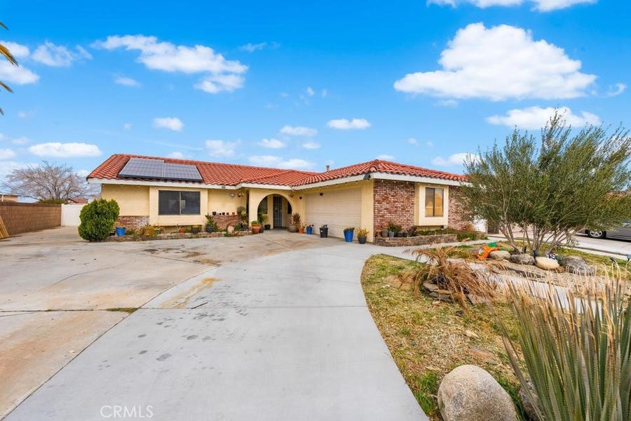 Property photo for 1827 Louise, Lancaster, CA
