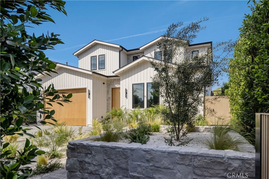 Property photo for 4319 Kraft Avenue, Studio City, CA