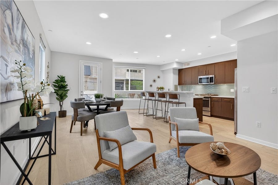 Property photo for 11912 Laurelwood Dr., #101, Studio City, CA