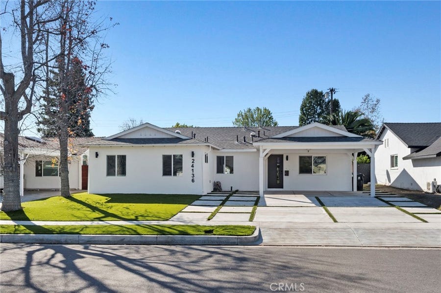 Property photo for 24136 Kittridge, West Hills, CA