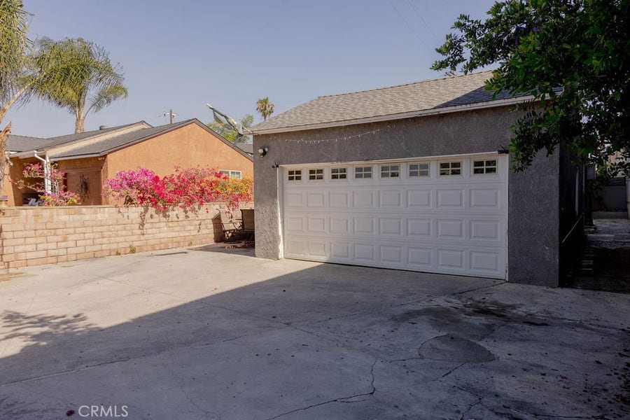 Property photo for 13360 Kelowna, Arleta, CA