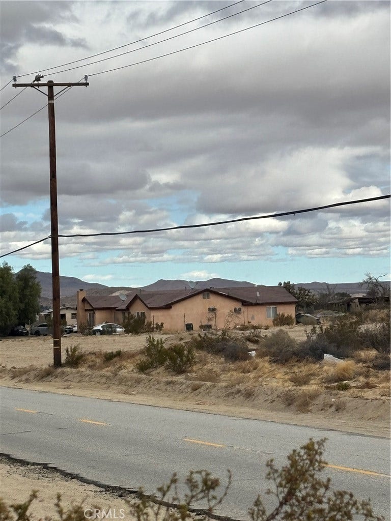 Property photo for 165 E Avenue S, Palmdale, CA