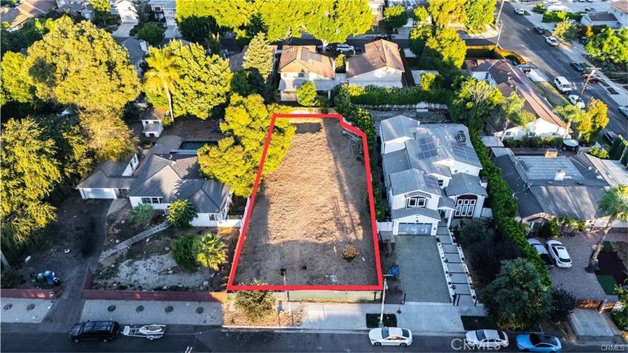 Property photo for 6218 Matilija Ave, Valley Glen, CA
