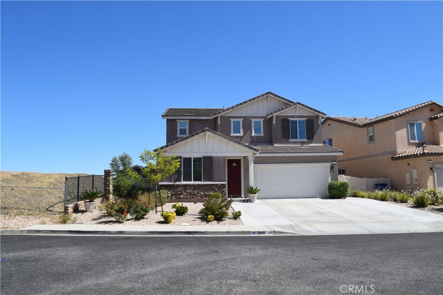 Property photo for 2901 Bracken Way, Palmdale, CA
