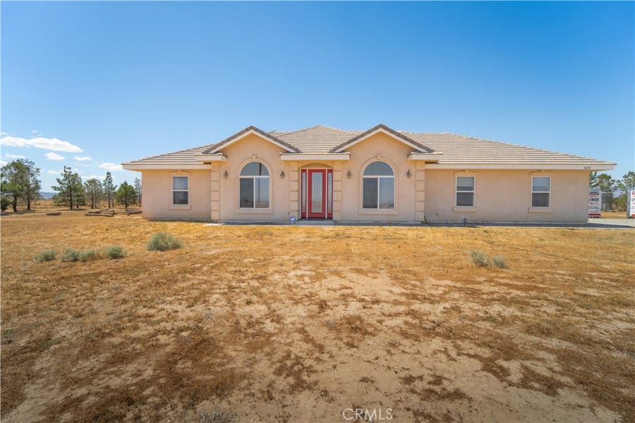 Property photo for 50725 70th W, Lancaster, CA