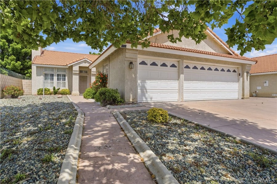 Property photo for 3723 W Avenue J4, Lancaster, CA