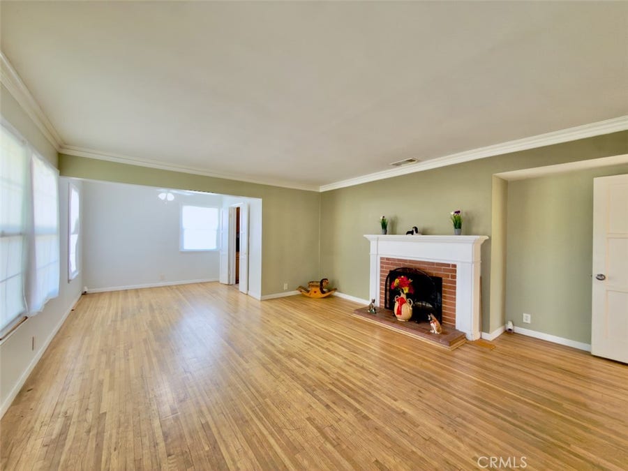 Property photo for 10918 Laurel Canyon, San Fernando, CA
