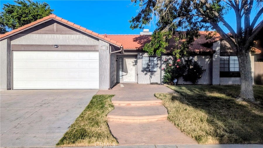 Property photo for 37734 Tackstem, Palmdale, CA