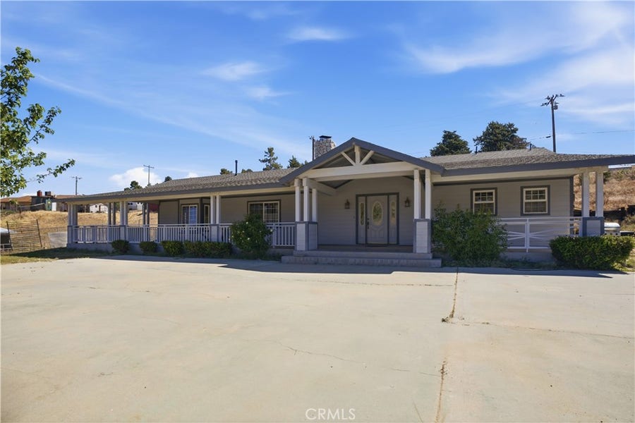 Property photo for 39646 87th W, Leona Valley, CA