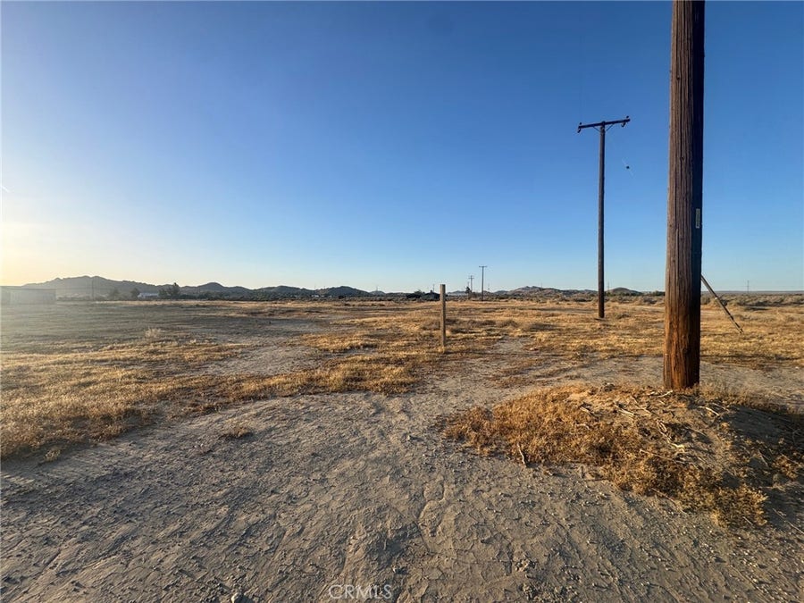 Property photo for 171 Avenue Q12, Llano, CA