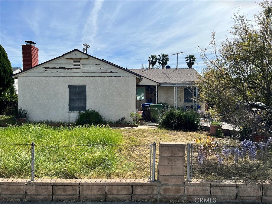 Property photo for 14832 Hagar, San Fernando, CA