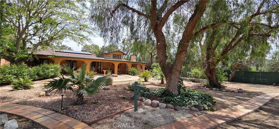 Property photo for 33120 Agua Dulce Canyon, Agua Dulce, CA