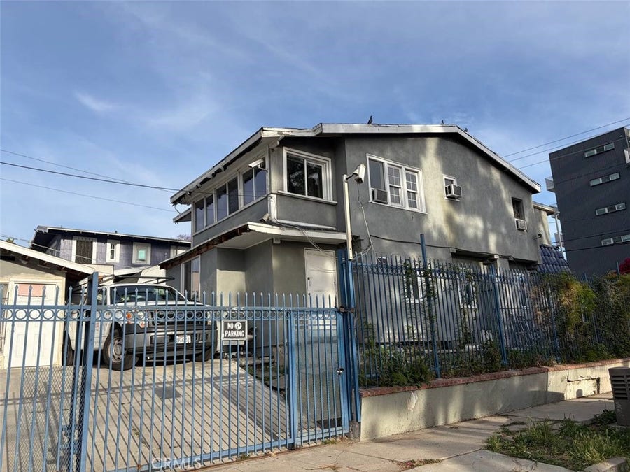 Property photo for 4917 Melrose, Los Angeles, CA