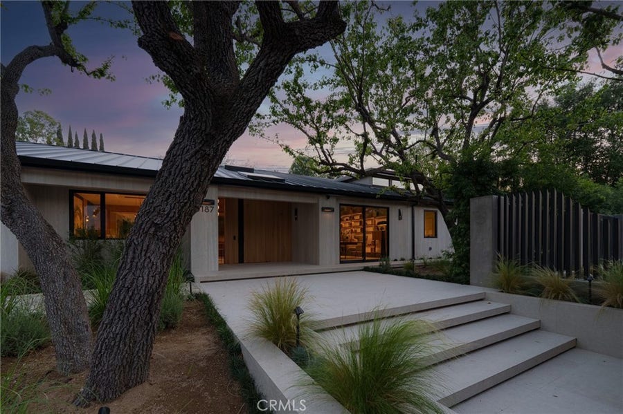 Property photo for 3187 Oakdell Rd, Studio City, CA