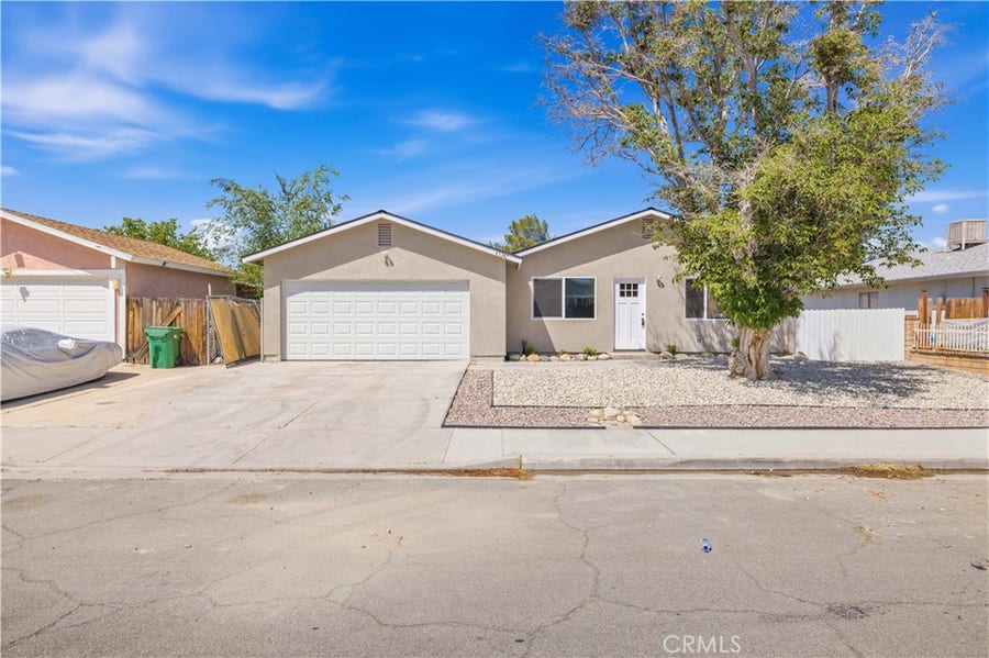 Property photo for 43347 Echard, Lancaster, CA