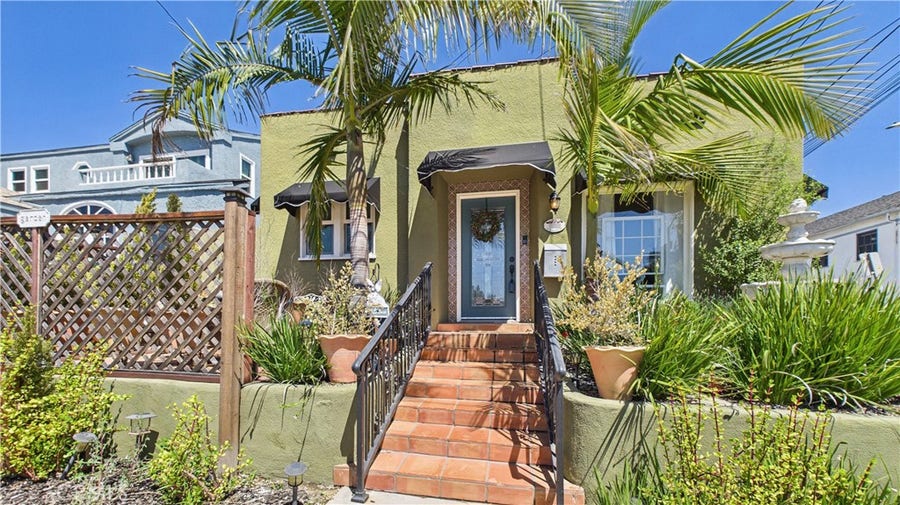 Property photo for 4515 E Vermont, Long Beach, CA
