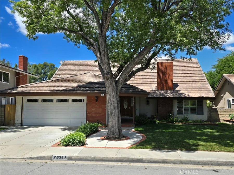 Property photo for 25317 Avenida Ronada, Valencia, CA
