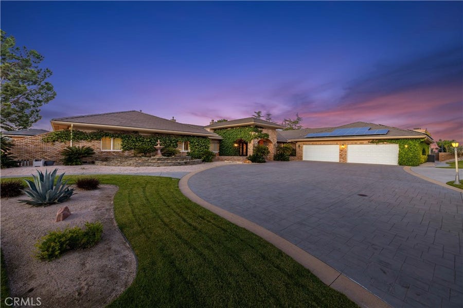 Property photo for 40250 Maestro, Palmdale, CA