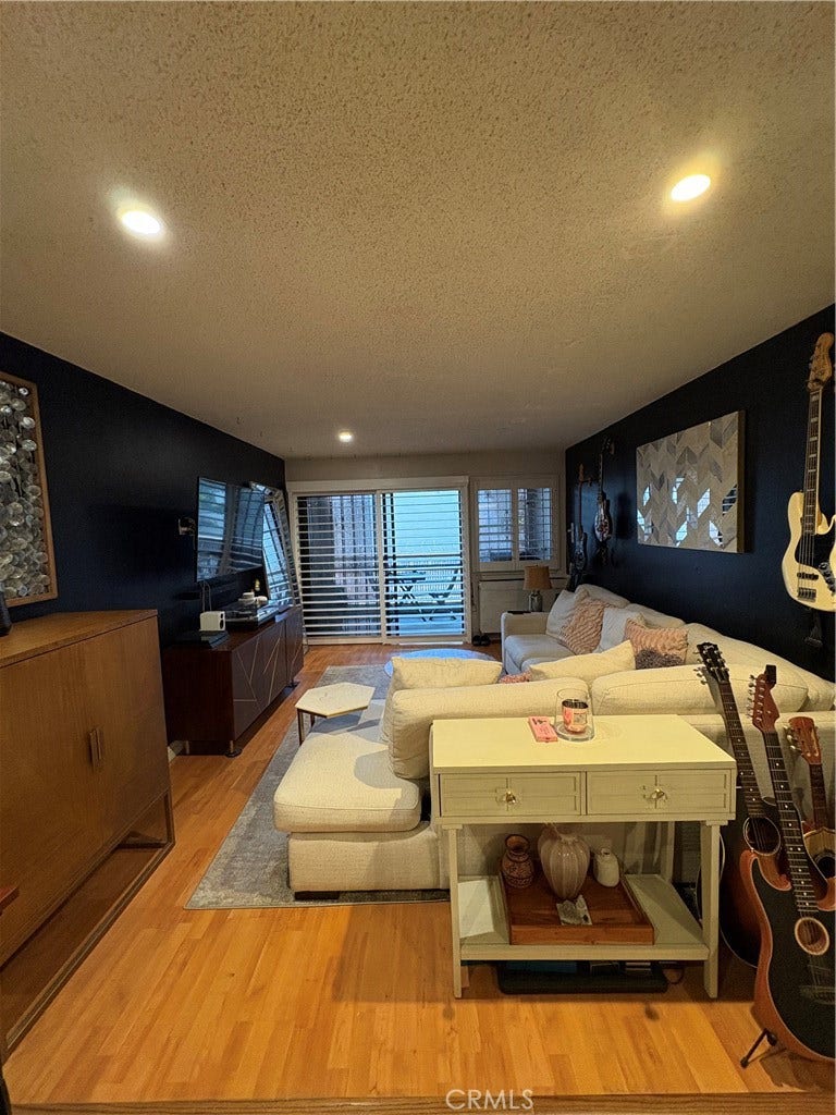 Property photo for 1118 Valencia Street, #113, Los Angeles, CA