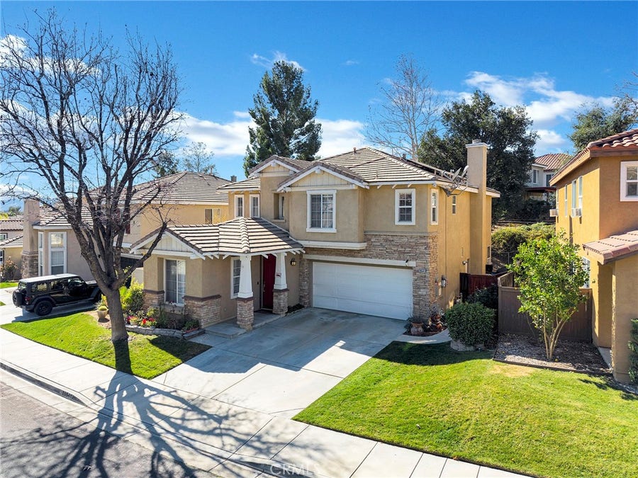 Property photo for 28541 Old Spanish Trail, Saugus, CA