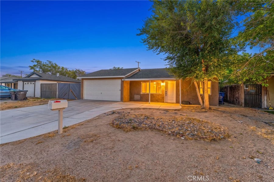 Property photo for 232 E Avenue P5, Palmdale, CA