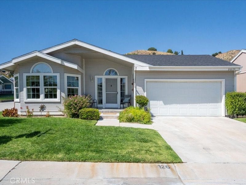 Property photo for 20039 Shadow Island, Canyon Country, CA