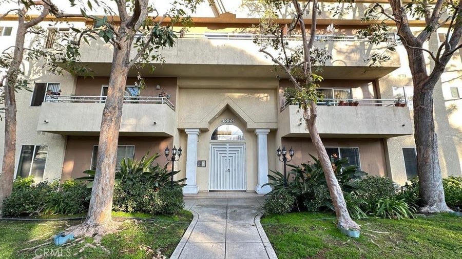 Property photo for 4358 Mammoth Avenue, #2, Sherman Oaks, CA