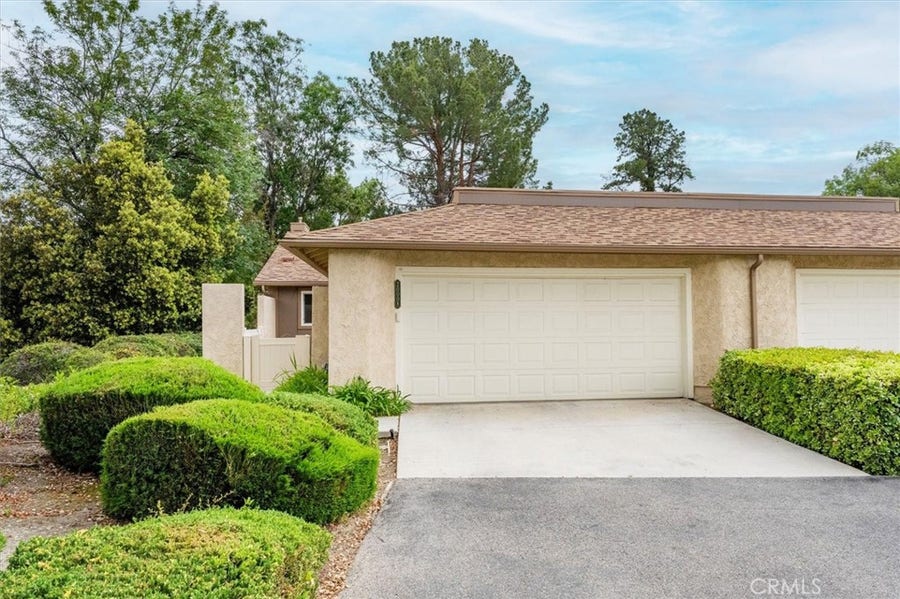 Property photo for 20008 Avenue Of The Oaks, Newhall, CA