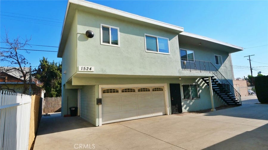 Property photo for 1524 Van Ness Avenue S, #3, Los Angeles, CA