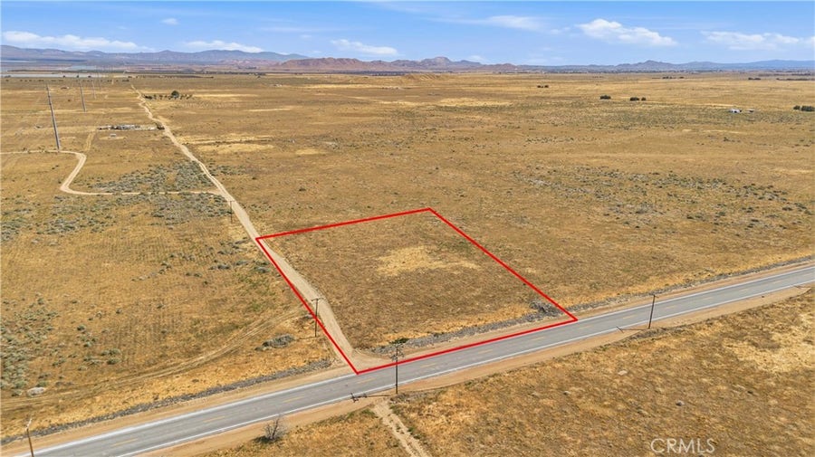 Property photo for 10500 W Ave D, Lancaster, CA