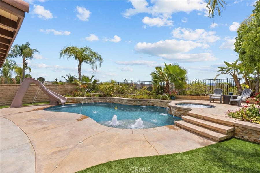 Property photo for 29908 Shadow, Castaic, CA