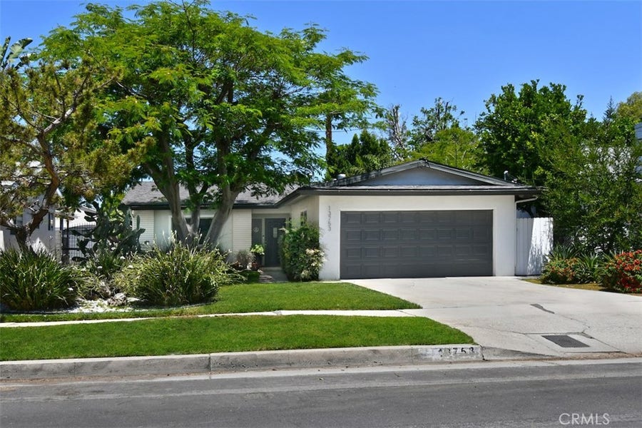 Property photo for 13753 Calvert, Valley Glen, CA