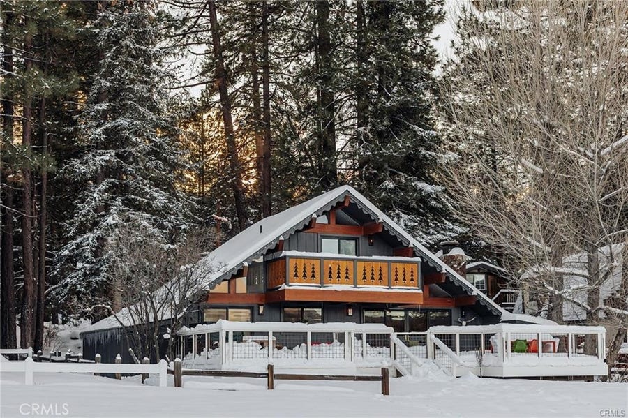 Property photo for 1021 Club View, Big Bear Lake, CA