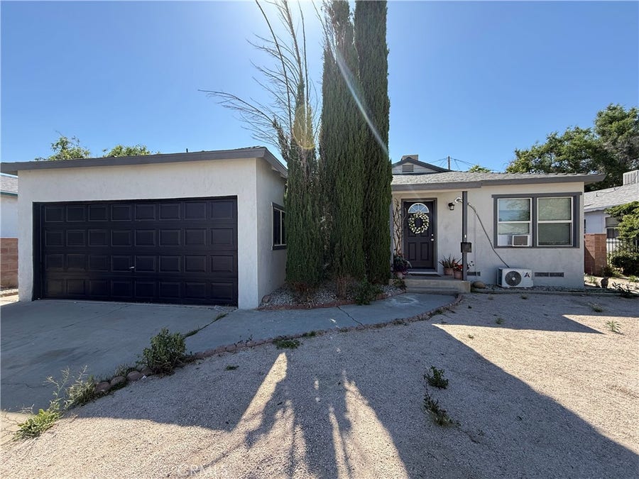 Property photo for 38321 Rosemarie Street, Palmdale, CA