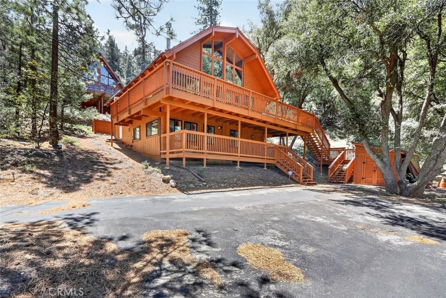 Property photo for 1523 Lassen Way, Pine Mountain Club, CA