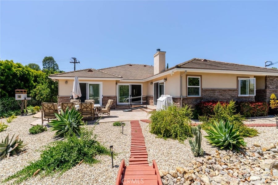Property photo for 1060 Calle Las Trancas, Thousand Oaks, CA