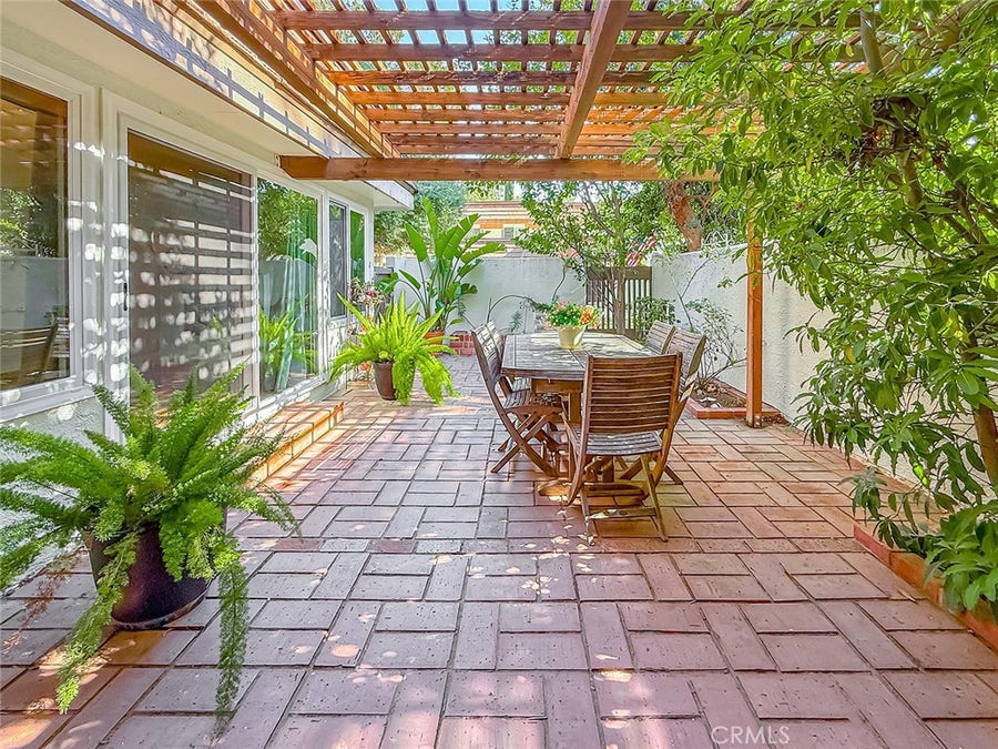 Property photo for 10439 Larwin Avenue, Chatsworth, CA
