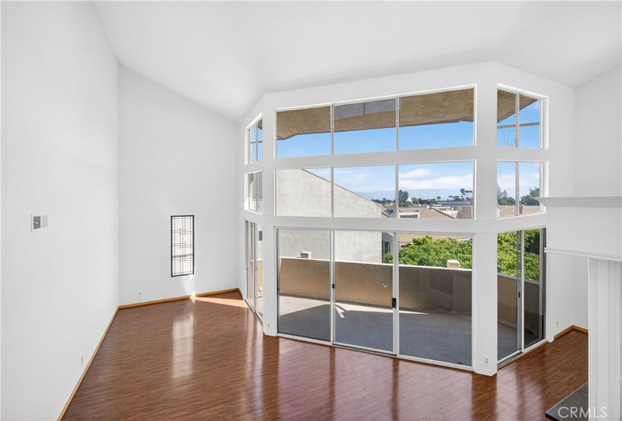 Property photo for 5216 Yarmouth Avenue, #305, Encino, CA